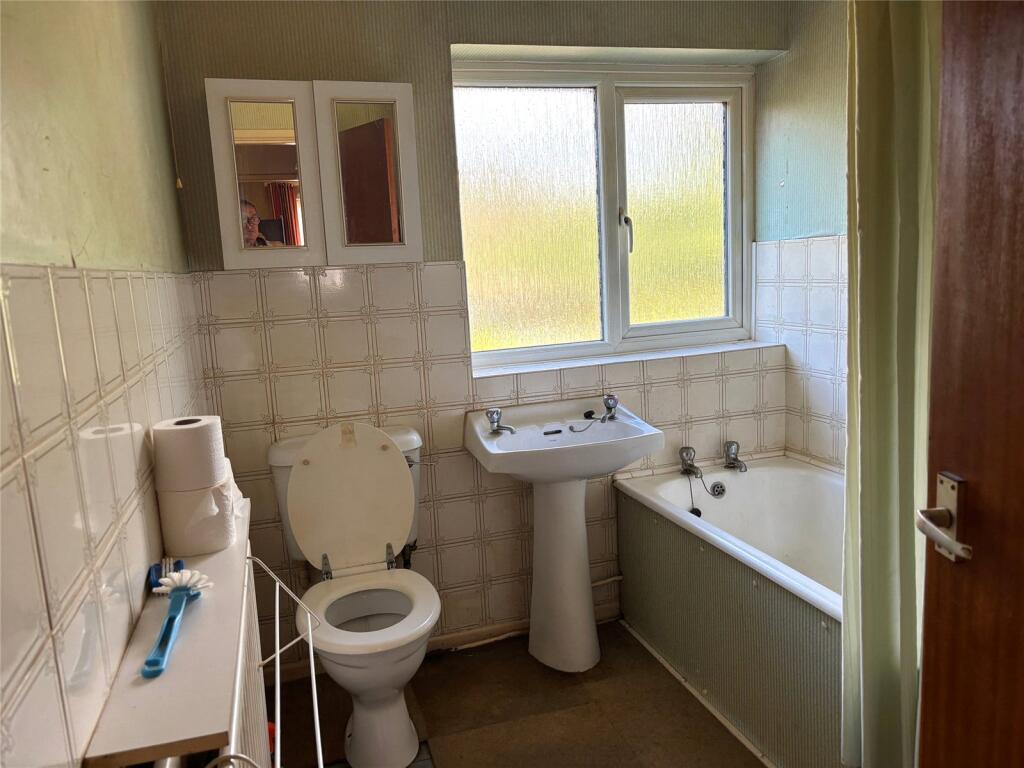 House in South Staffordshire, Great Wyrley - View 5