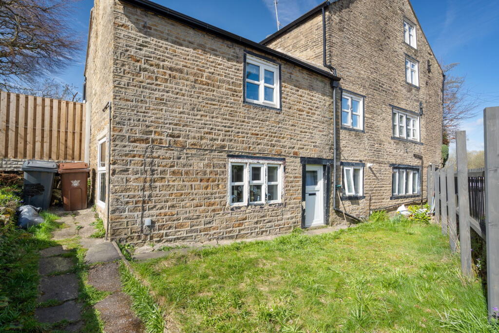 Main image of property: Turnlee Road, Glossop, SK13 6JS