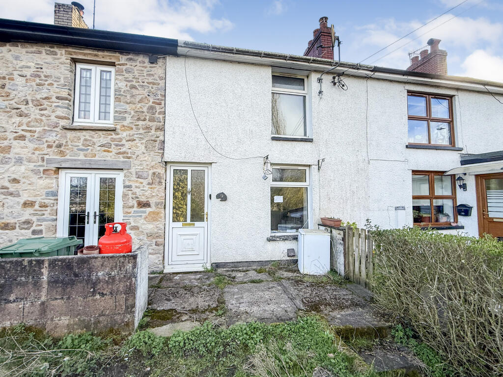 Main image of property: 9 Cwm-Y-Nant, Ochrwyth, Risca, Newport NP11 6EP