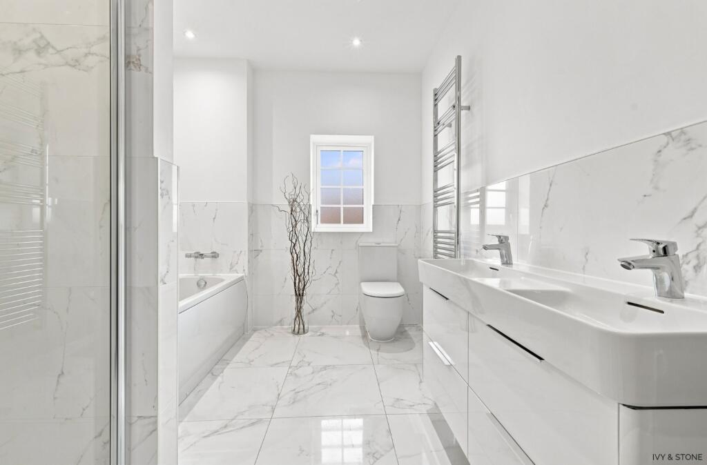 House in Chelmsford - View 5