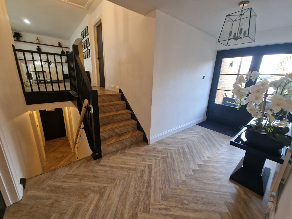 Additional image 14 of Pengwerne, St. Nicholas Park, Yeovil