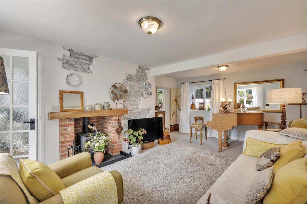 Whiteways, Newcastle, Craven Arms, SY7 8QL photo 4