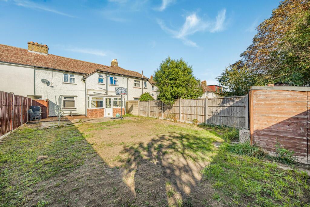 House in Twickenham - View 3