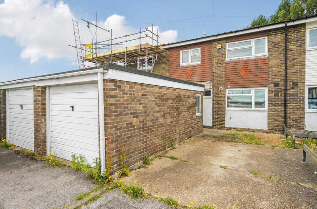 Main image of property: Bickton Walk, Havant, Hampshire, PO9