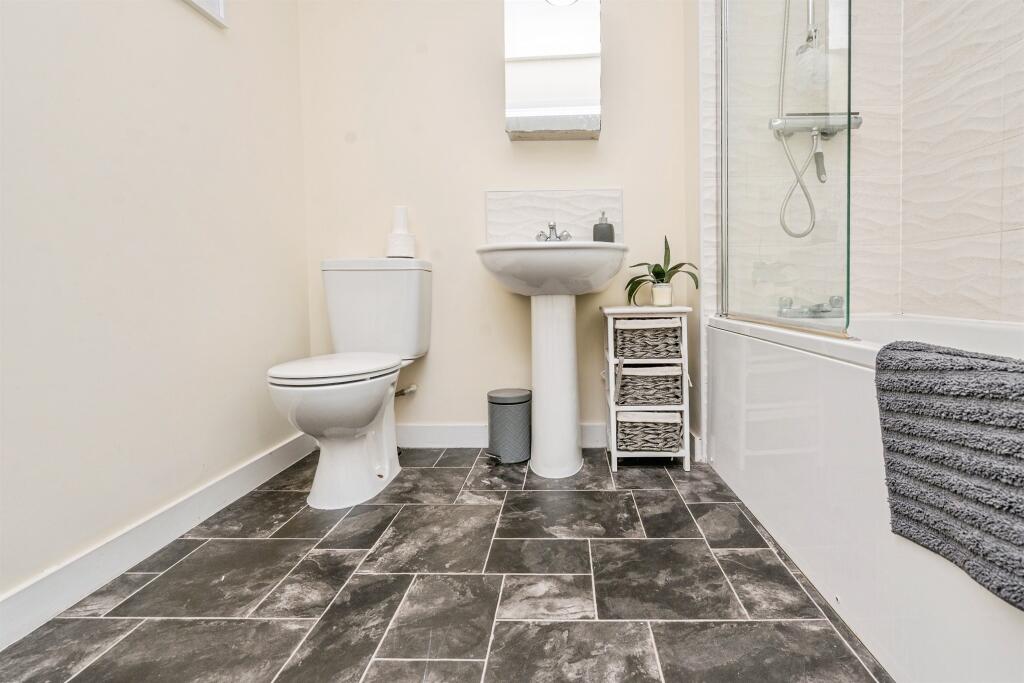 Additional image 13 of Damson Way, Bidford-On-Avon, Alcester