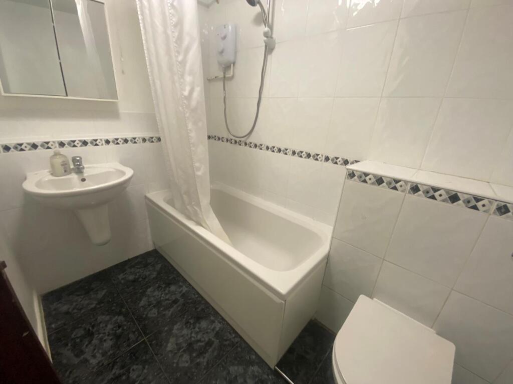 Additional image 3 of Savoy Close, Birmingham, B32 2HD