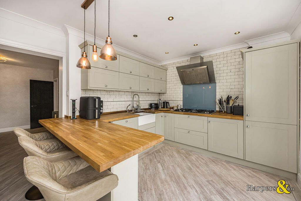 House in London - More