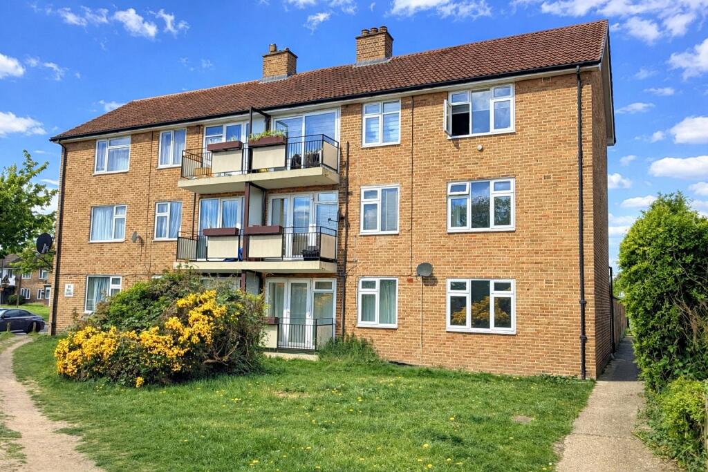 Main image of property: Downfield Road, Central Cheshunt