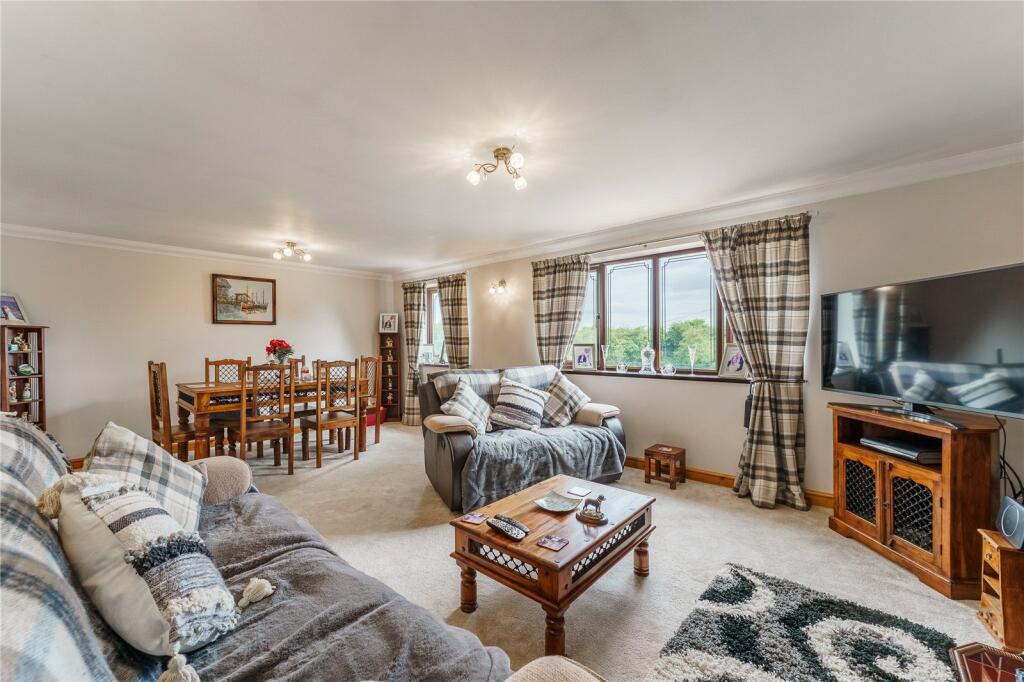 Barnsdale Way, Upton, Pontefract, WF9 photo 4