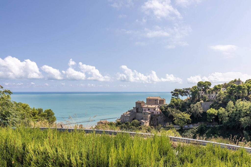 Main image of property: Le Marche, Ascoli Piceno, Grottammare