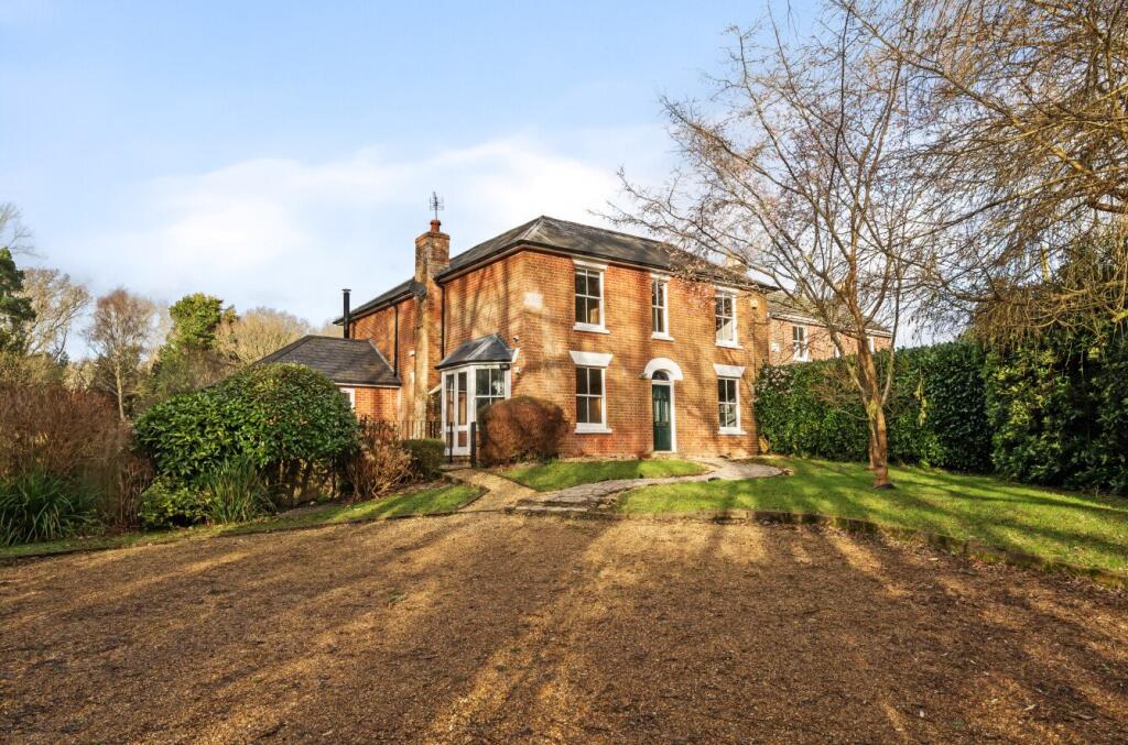 Main image of property: Lake Road, Curdridge, Southampton, Hampshire, SO32