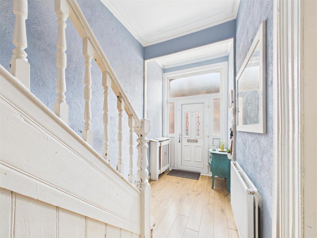 House in Wirral, Liverpool City Region - View 3