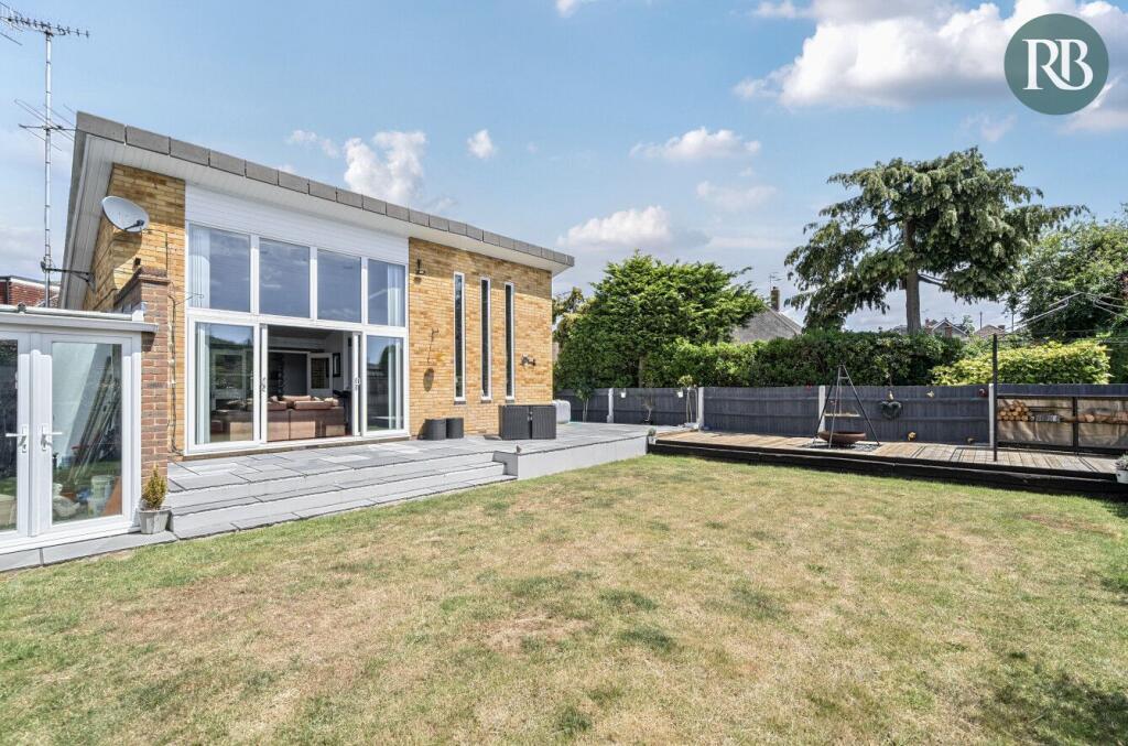 Main image of property: Oakdene Way, Portslade, Brighton, BN41 2RQ