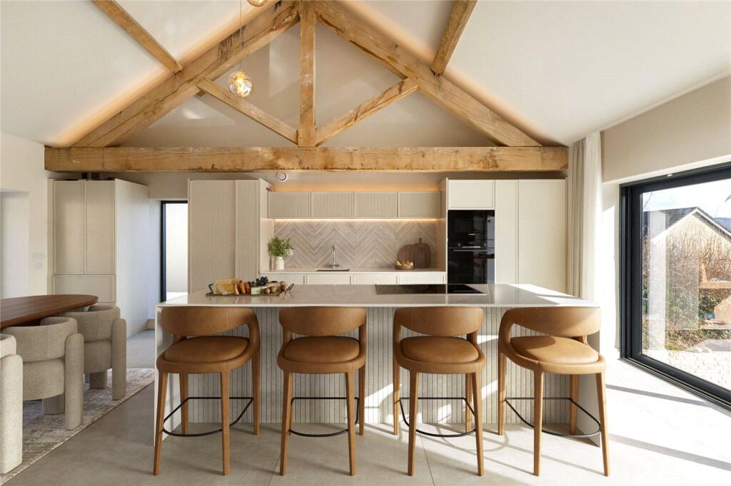 Additional image 3 of 4, The Villa - Avondale, High Street, Batheaston, Bath, BA1