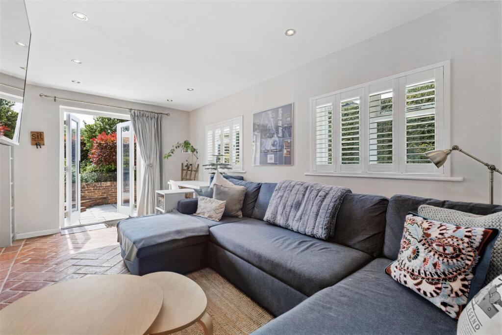 House in Hart, Sutton Warblington, Long Sutton - View 5