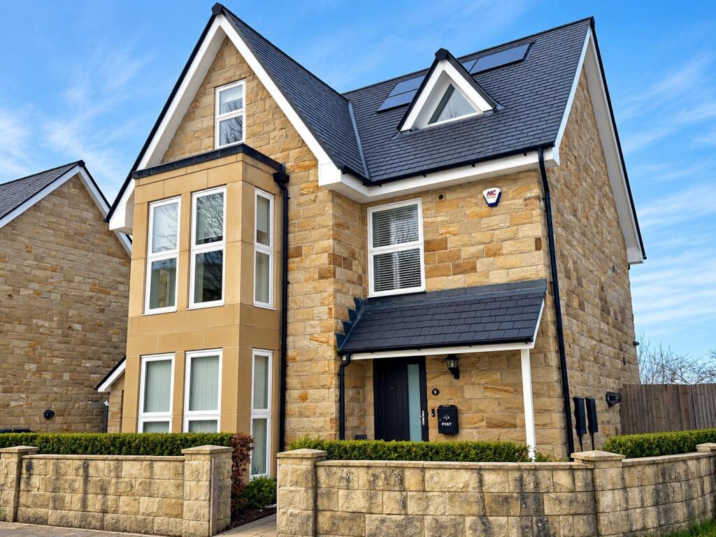 Main image of property: Connaught Court, HG1 2EQ