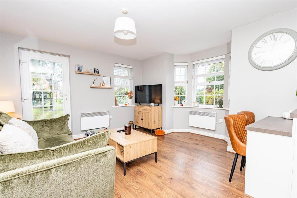 Apartment in Chorley, Whittle le Woods - View 5