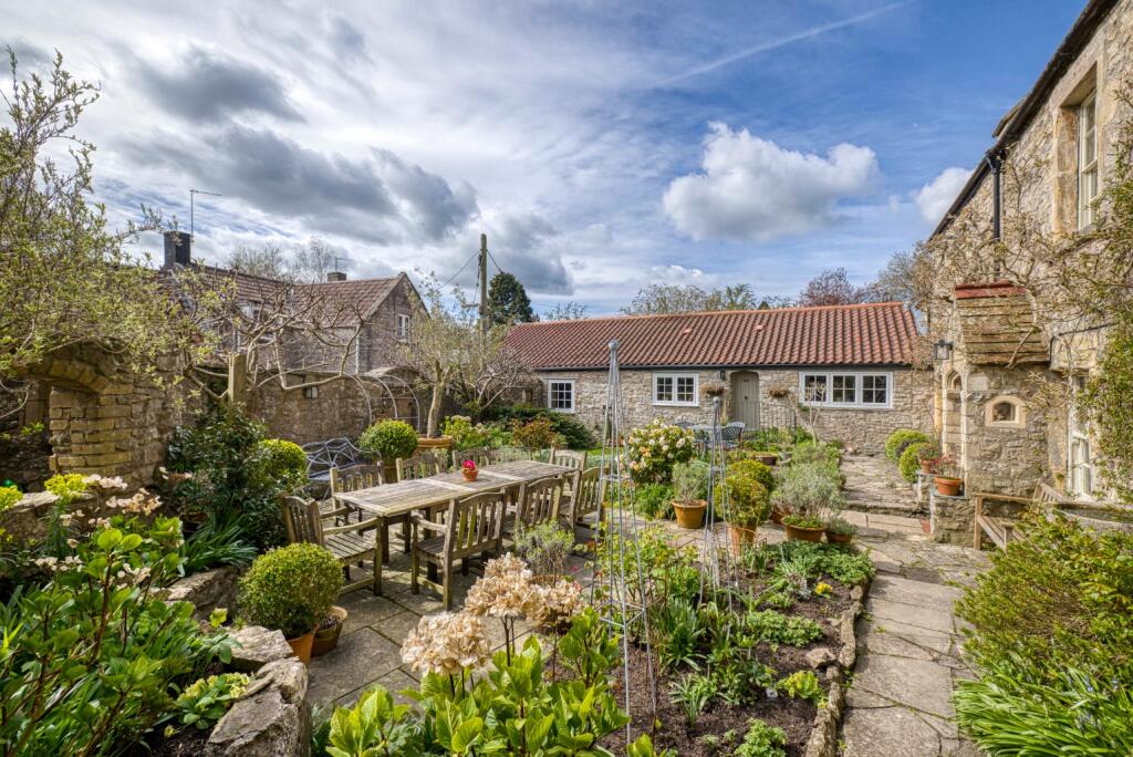 Additional image 35 of Period home - between Frome and Wells