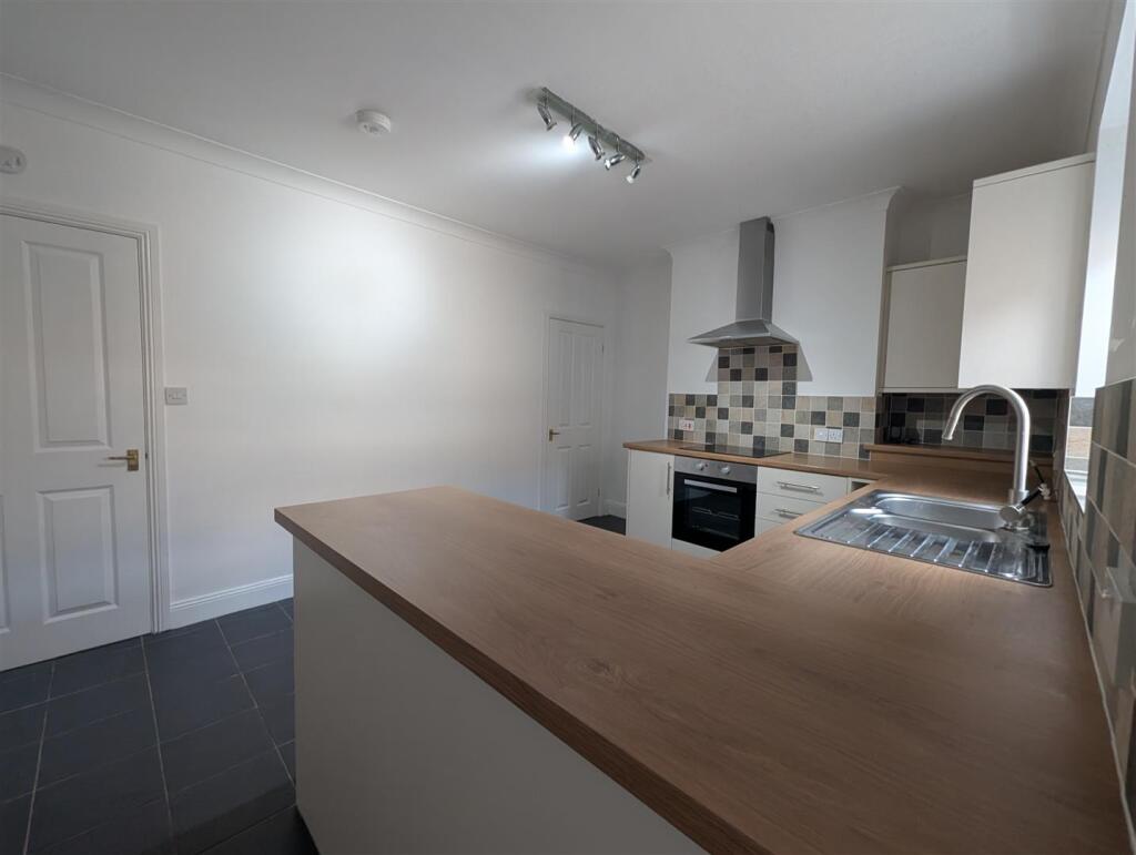House in Darlington, Pierremont - View 5