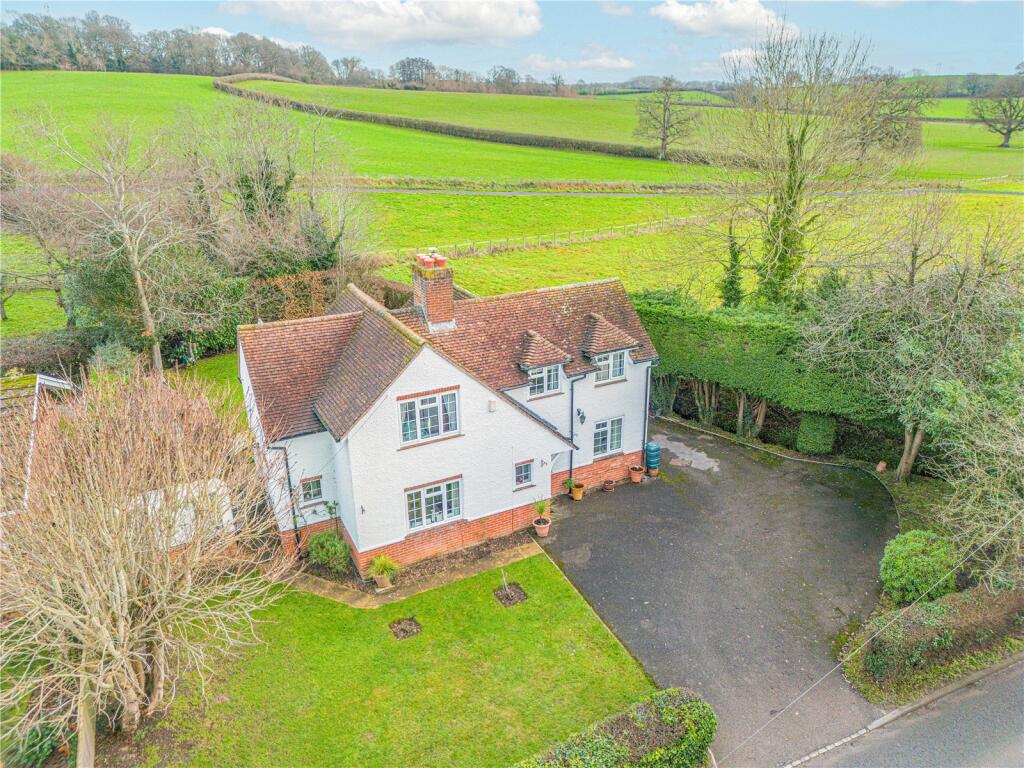 Main image of property: Cold Ash Hill, Cold Ash, Thatcham, Berkshire, RG18