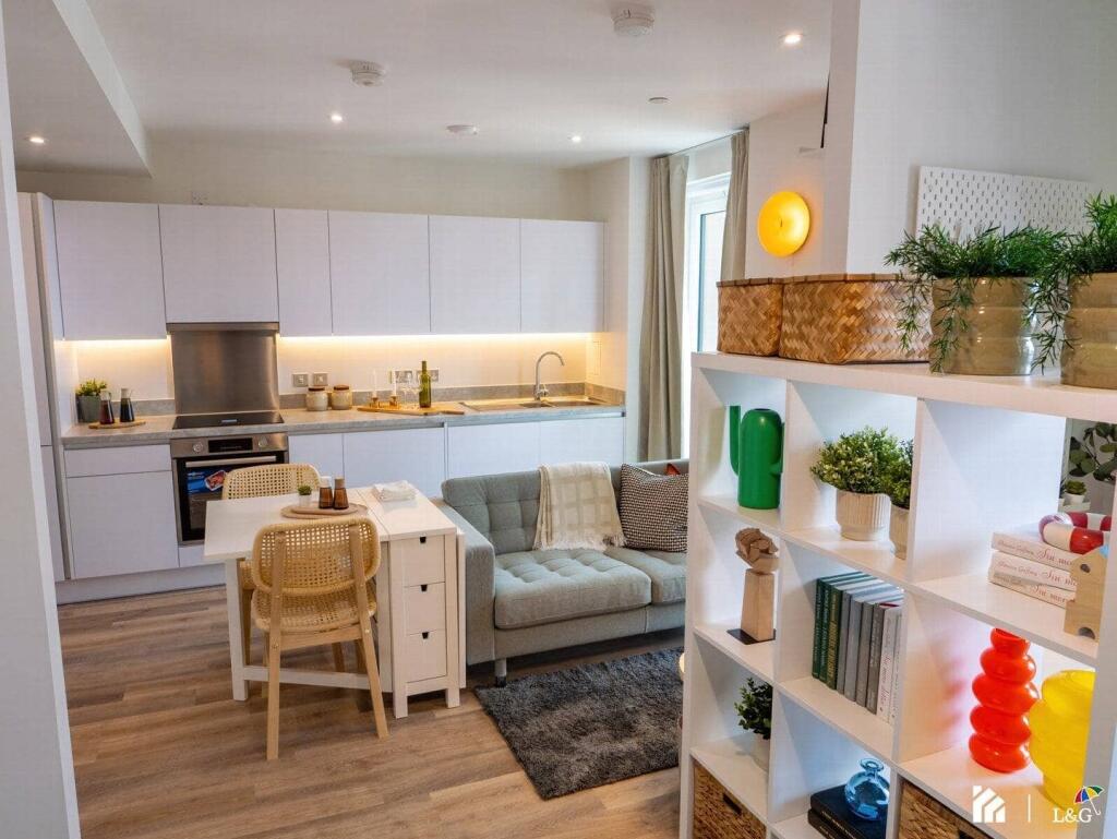 Main image of property: 189 Acer Apartments, Park Boulevard, London, W12 7LU