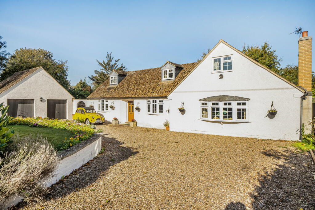 5-bed detached on Main Street, Market Overton, Oakham, LE15 7PL, £550,000