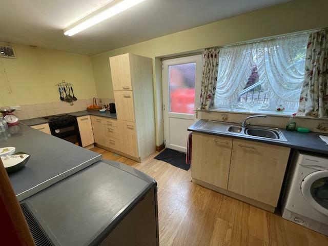 Caradog Place, Deiniolen, Caernarfon photo 2