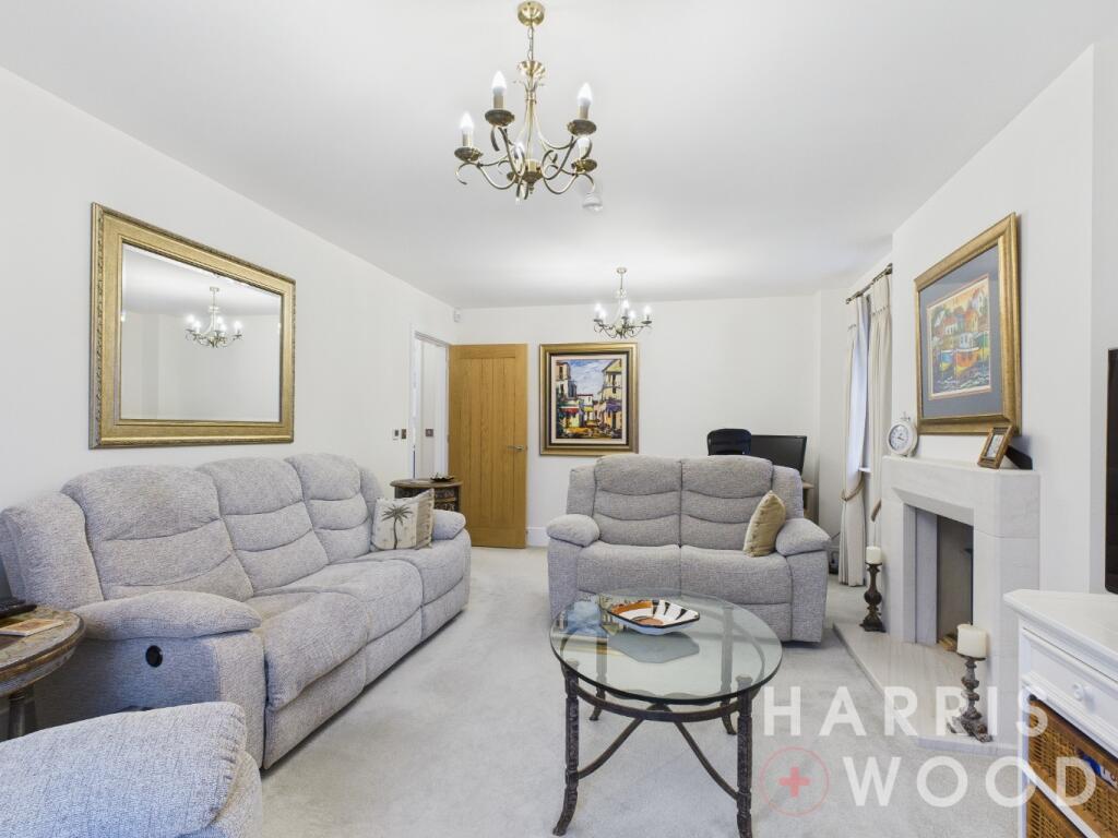 Gloucester Gardens, Weeley Heath, Clacton-On-Sea, Essex, CO16 photo 3