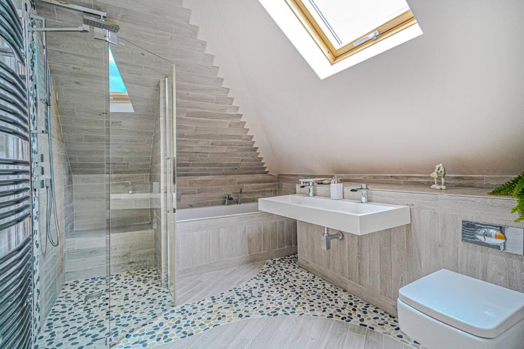 Additional image 25 of Station Road, Wythall