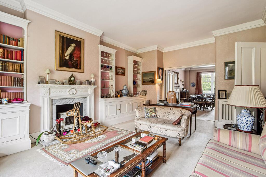 Apartment in London - View 3