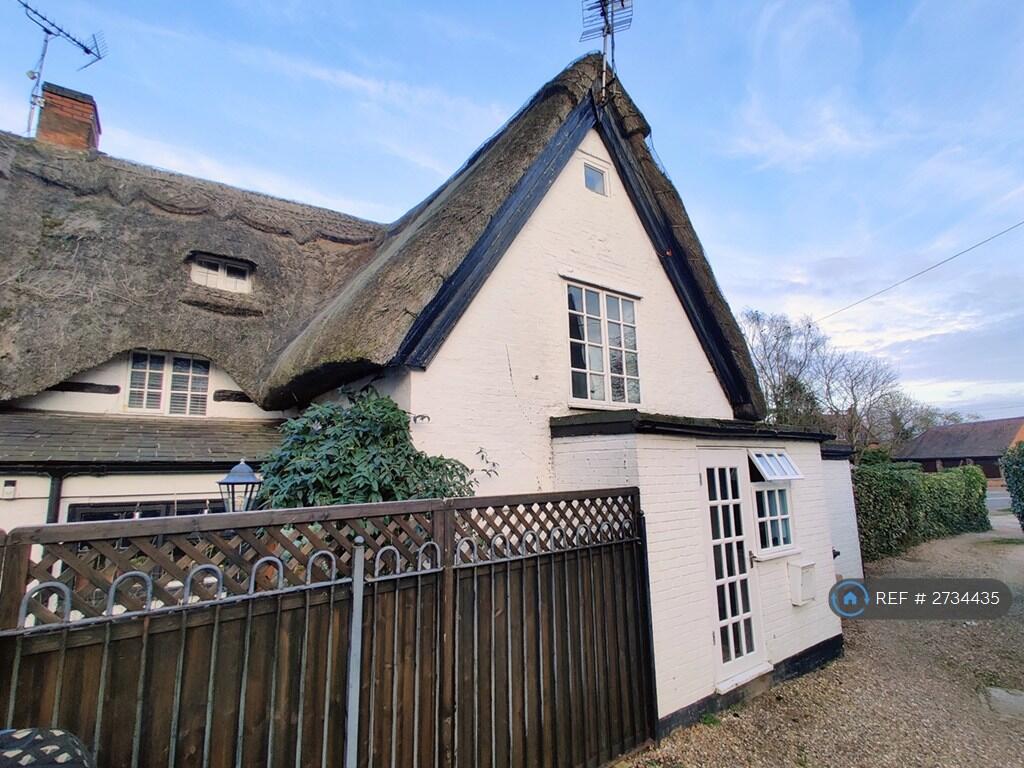 Main image of property: Oxford Road, Marton, CV23