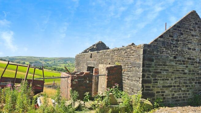 Higher Castleshaw Farm