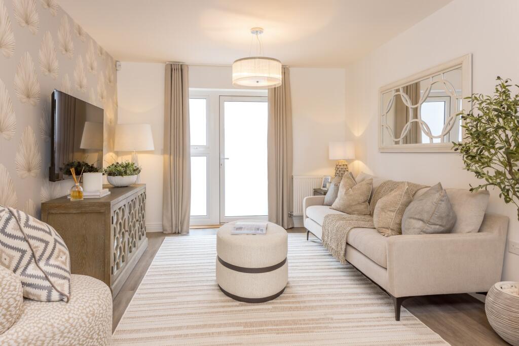 Main image of property: 18 Goshawk Road,
Off Old Shoreham Road,
Lancing,
BN15 9GT