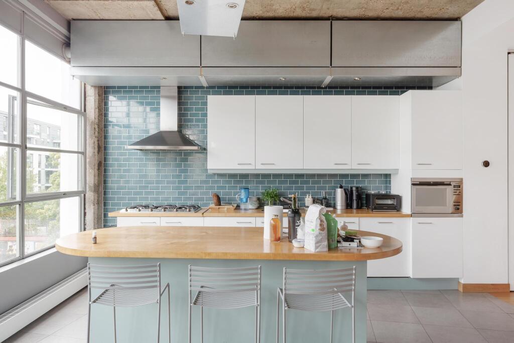 Apartment in London - View 4