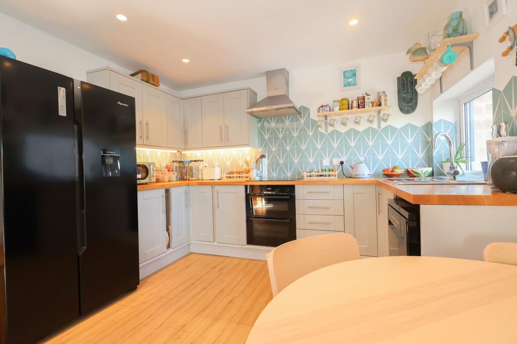House in Newquay, Cornwall - More