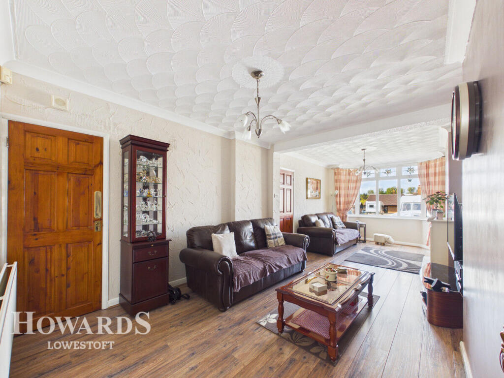 Beccles Road, Carlton Colville - View 4