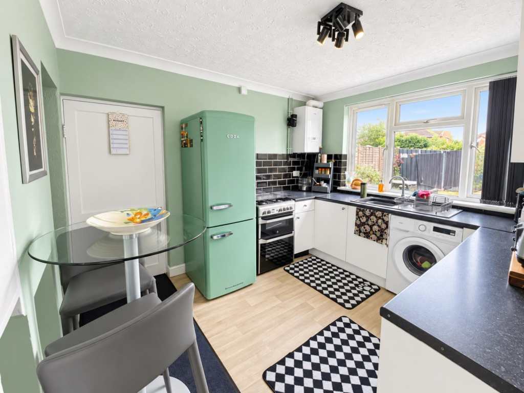 House in Northampton - More