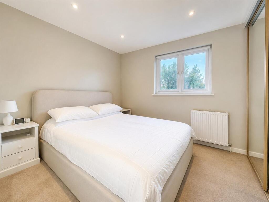 House in Stevenage - More
