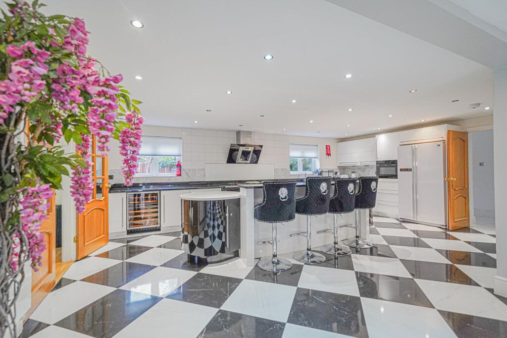 Additional image 4 of Camp Lane, Henley-In-Arden, B95