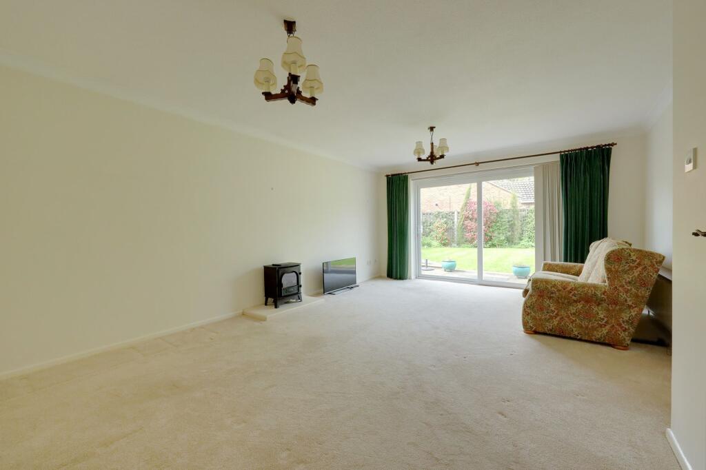 Bough Beeches, Burgess Hill, RH15 photo 3