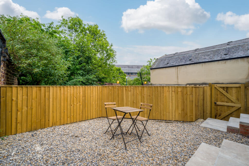 Property photo 9