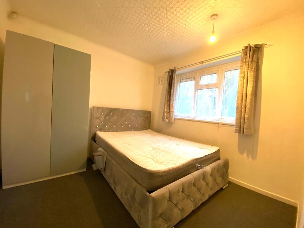 Additional image 5 of The oaks, Shard End, B34