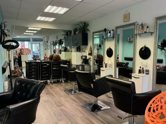 Salon