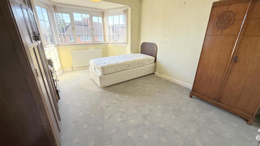 Additional image 11 of Blackthorn Close, Bournville, Birmingham