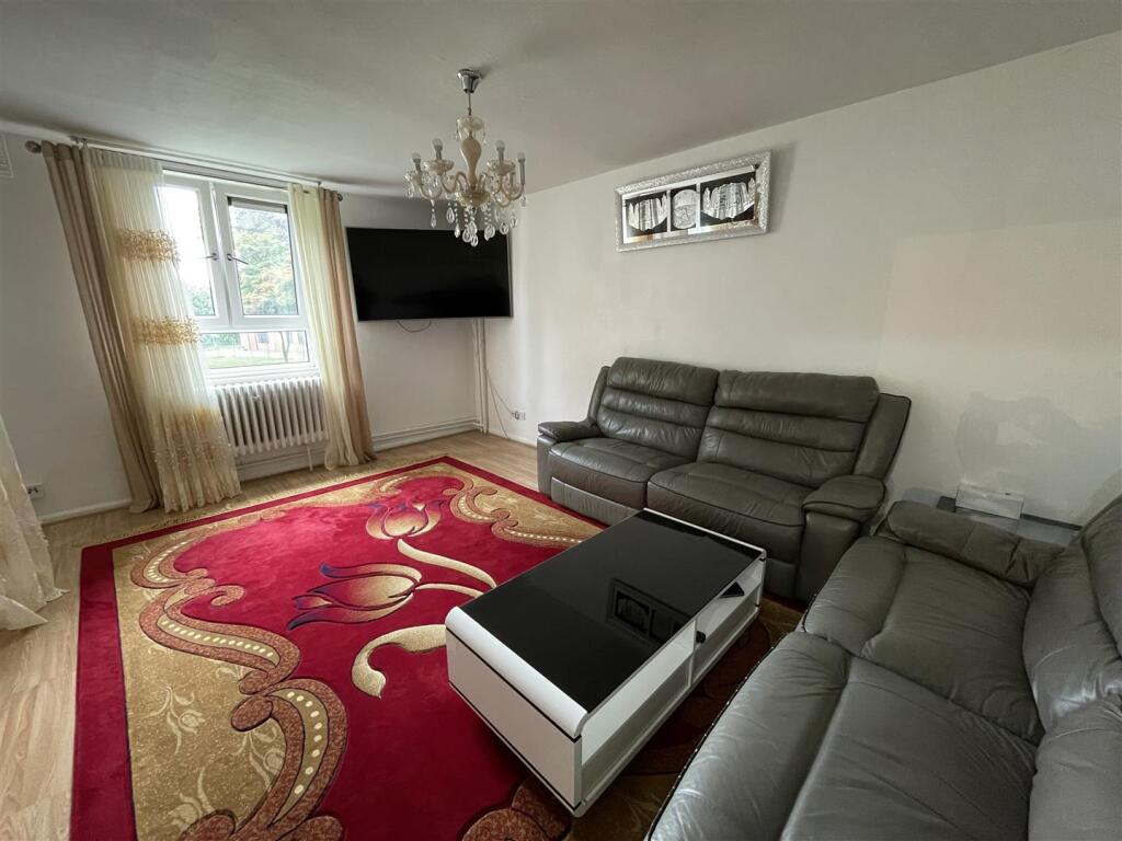 Aikman Avenue, Leicester photo 4
