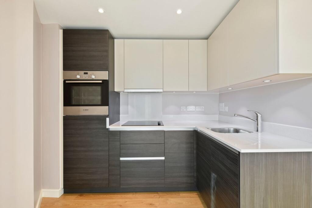 Apartment in London, Broad Green - View 5