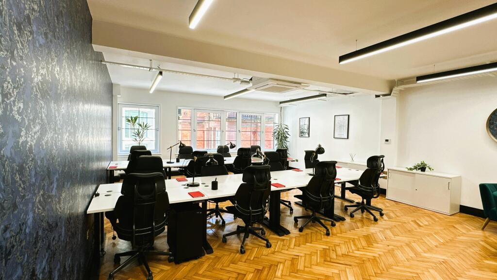 2025 06 15 12 Caxton Street London SW1 available room 1.jpg