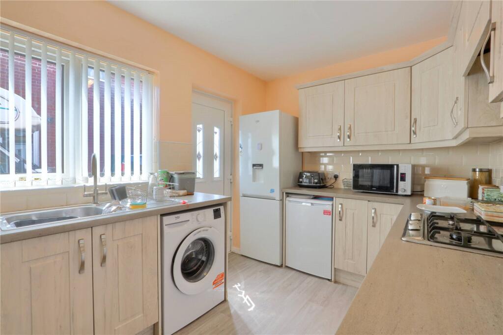 Woodford Close, Marske-by-the-Sea photo 3