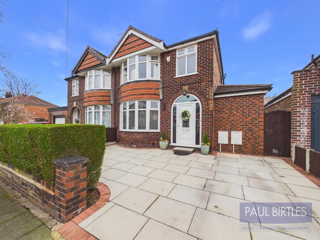 Main image of property: Rochester Road, Davyhulme, Trafford, M41 0RS