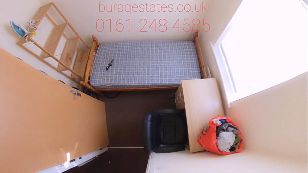 3 bedroom semi-detached house for rent